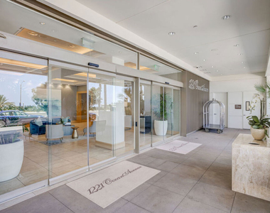1221 W Ocean Avenue - Photo Thumbnail 20