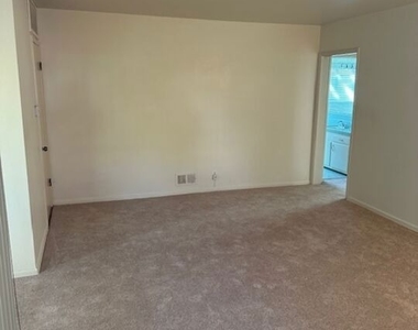 5128 W Slauson Avenue - Photo Thumbnail 14