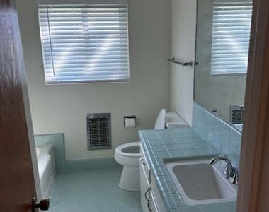5128 W Slauson Avenue - Photo Thumbnail 15