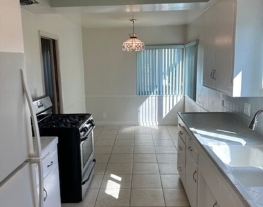 5128 W Slauson Avenue - Photo Thumbnail 7