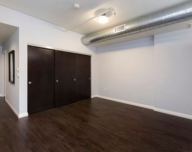 1100 S Hope Street - Photo Thumbnail 15