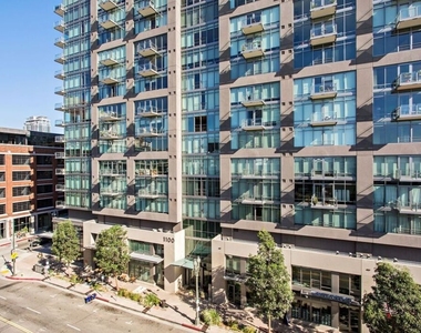 1100 S Hope Street - Photo Thumbnail 16