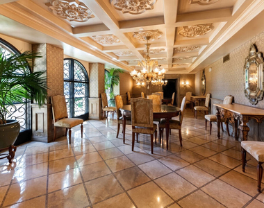 10795 Wilshire Boulevard - Photo Thumbnail 40