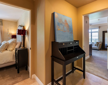 10795 Wilshire Boulevard - Photo Thumbnail 22
