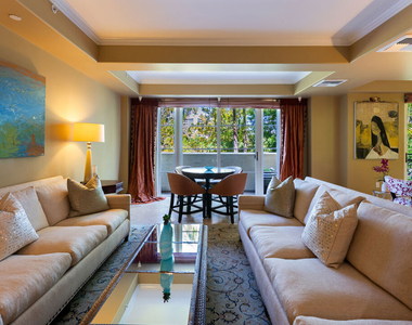 10795 Wilshire Boulevard - Photo Thumbnail 5