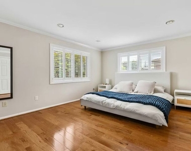 3014 Urban Avenue - Photo Thumbnail 18