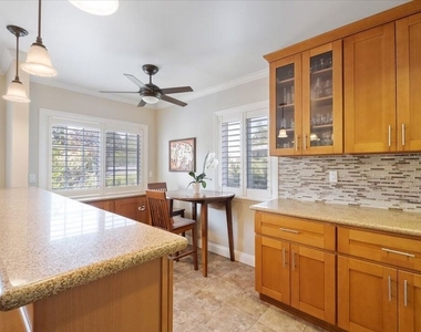 3014 Urban Avenue - Photo Thumbnail 7