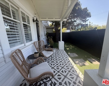 1605 Cabrillo Avenue - Photo Thumbnail 28
