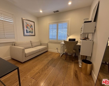 1605 Cabrillo Avenue - Photo Thumbnail 29