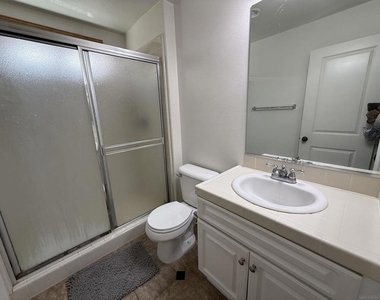 2750 Dove Tail Dr - Photo Thumbnail 48