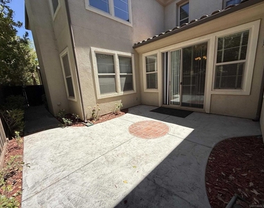 2750 Dove Tail Dr - Photo Thumbnail 51