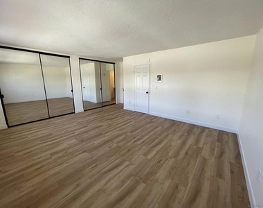 9595 Easter Way - Photo Thumbnail 28