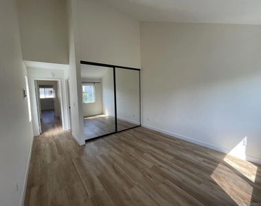 9595 Easter Way - Photo Thumbnail 40