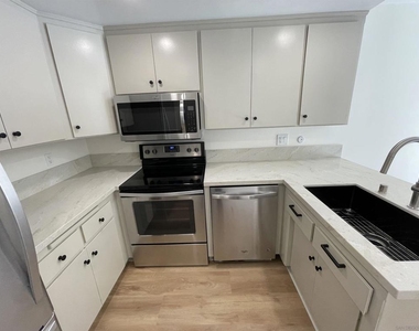 9595 Easter Way - Photo Thumbnail 13