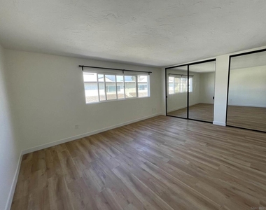 9595 Easter Way - Photo Thumbnail 27