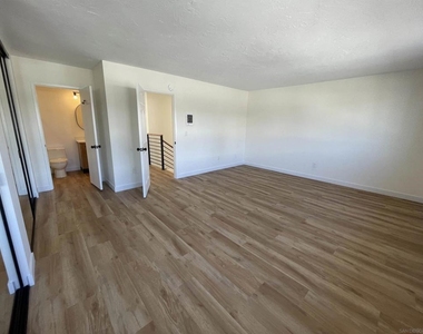 9595 Easter Way - Photo Thumbnail 30