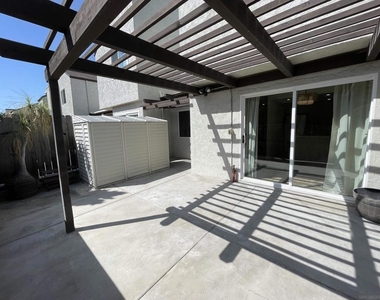 9595 Easter Way - Photo Thumbnail 1