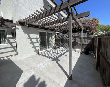 9595 Easter Way - Photo Thumbnail 2