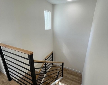 9595 Easter Way - Photo Thumbnail 25