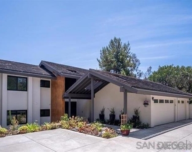 4905 El Arco Iris - Photo Thumbnail 22