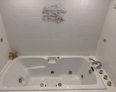 1275 Willsbrook Court - Photo Thumbnail 36