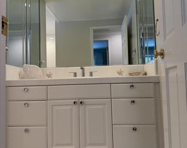 1275 Willsbrook Court - Photo Thumbnail 34