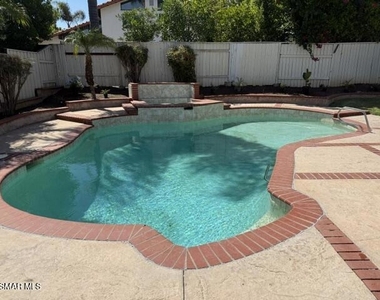 1275 Willsbrook Court - Photo Thumbnail 39