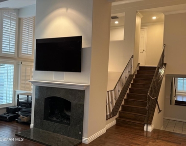 1275 Willsbrook Court - Photo Thumbnail 16