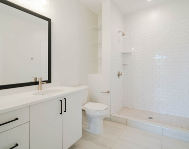 3 Westchester Park Drive - Photo Thumbnail 103