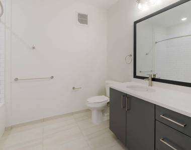 3 Westchester Park Drive - Photo Thumbnail 170