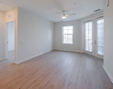 3 Westchester Park Drive - Photo Thumbnail 26