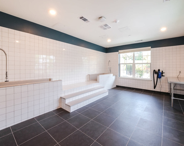 3 Westchester Park Drive - Photo Thumbnail 90