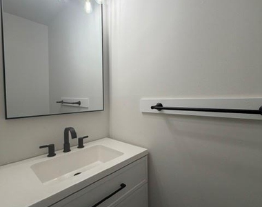 121 Hill Spur - Photo Thumbnail 2