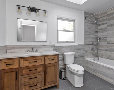 265 Jefferson Street - Photo Thumbnail 13