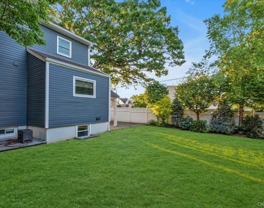 265 Jefferson Street - Photo Thumbnail 17