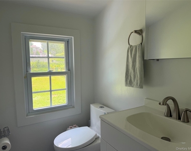3426 Gomer Street - Photo Thumbnail 9