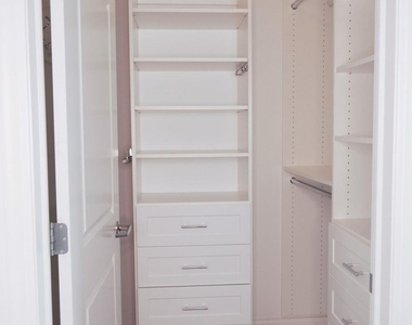 10 Byron Place - Photo Thumbnail 8