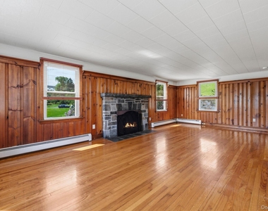 36 Old Indian Rd - Photo Thumbnail 5