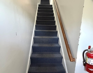 85 Halley Street N - Photo Thumbnail 1