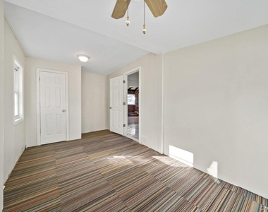 37 Orchard Trail - Photo Thumbnail 9