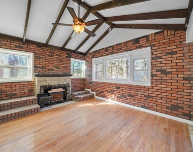 37 Orchard Trail - Photo Thumbnail 4