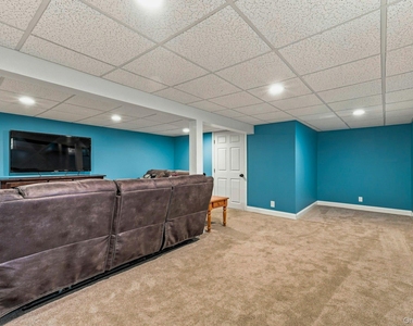 8 Marlan Court - Photo Thumbnail 32