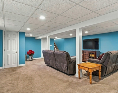 8 Marlan Court - Photo Thumbnail 33