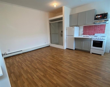 45 Broadway - Photo Thumbnail 1
