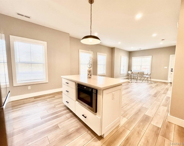 1406 Noxon Road - Photo Thumbnail 9