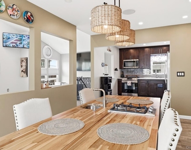 251 Arthur Street - Photo Thumbnail 8