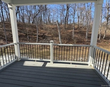 4 South Hills - Photo Thumbnail 18