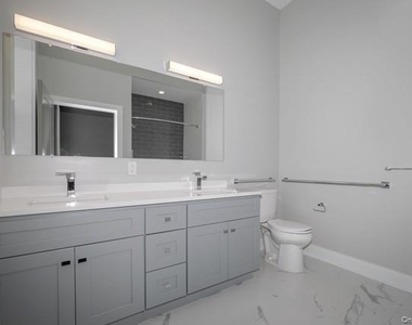 85101 Circle Drive - Photo Thumbnail 8