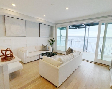 59 Orchard Beach Boulevard - Photo Thumbnail 7