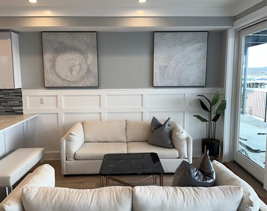 59 Orchard Beach Boulevard - Photo Thumbnail 5